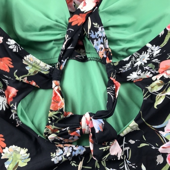 Becca French Valley High Leg One -Piece Bathing Suit Size 2X New - Picture 7 of 9